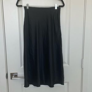 E.ssue Size Small Black Satin Midi Skirt